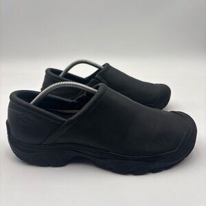 Keen Men's Black Slip-On Loafers